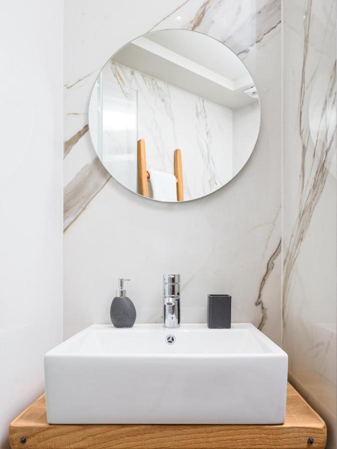 The H Experience Boutique Apartment Downtown Heraklion ภายนอก รูปภาพ